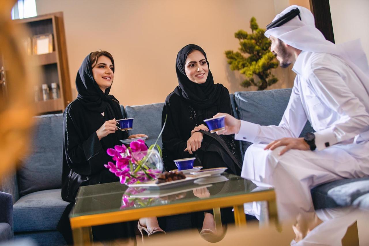 Centara West Bay Hotel & Residences Doha Eksteriør billede Arabian coffee