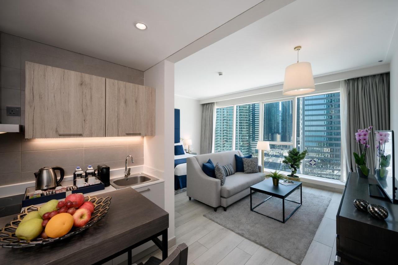Centara West Bay Hotel & Residences Doha Eksteriør billede